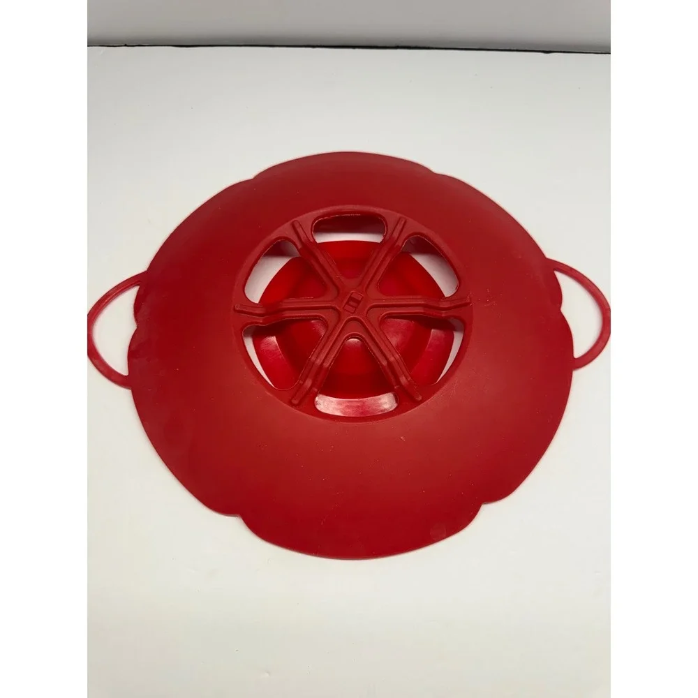 Red Silicone Spill Stopper Boil Over Safeguard Lid with Steam Vent and Handles